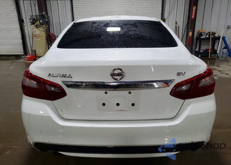 2018 Nissan Altima 2.5 z USA, uszkodzony, nr VIN 1N4AL3AP5JC249201